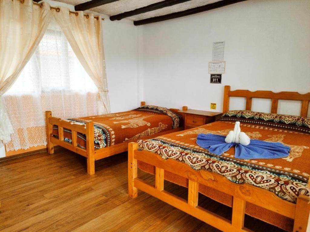 Hostal Taita Cristobal Isinlivi Exteriér fotografie
